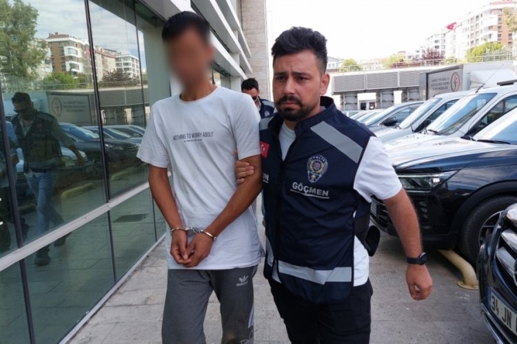 Samsun'da g&ouml;&ccedil;men ka&ccedil;ak&ccedil;ılığından 2 kişi tutuklandı