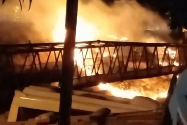 Bursa'da torpil atan &ccedil;ocuklar makilik alanda yangın &ccedil;ıkardı