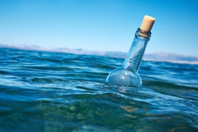 Denizde buldukları şişe ölümlerine sebep oldu