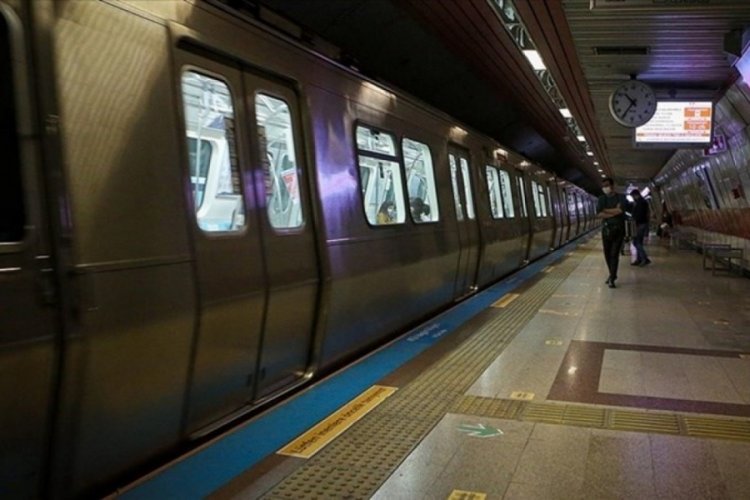 Geçici olarak kapatılan metro istasyonları açıldı