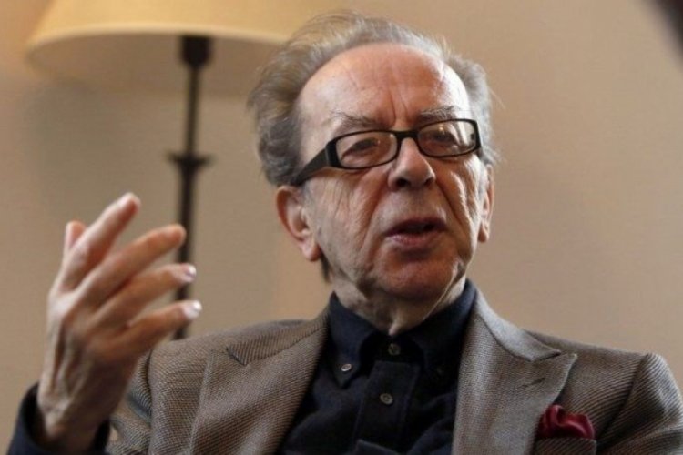 Dünyaca ünlü yazar hayatını kaybetti