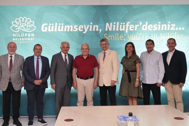 BUSİAD Şadi &Ouml;zdemir'e hayırlı olsun ziyaretinde bulundu
