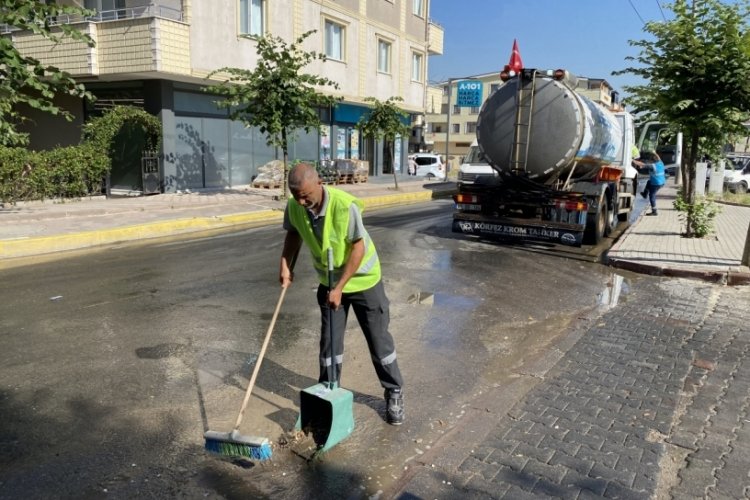 Kocaeli'nde titizlikle yaz temizliği yapılıyor