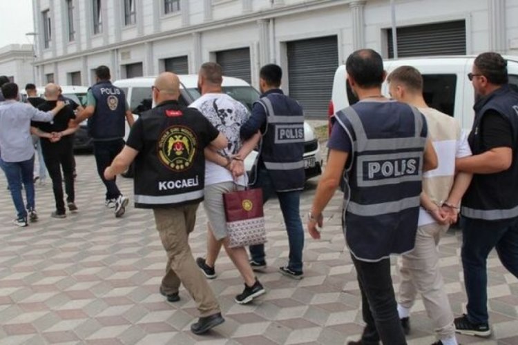Kocaeli'de provokatif paylaşım yapan 8 kişi gözaltında