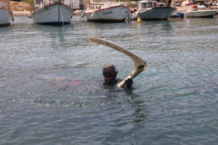 Muğla'da deniz dibi temizliği titizlikle devam ediyor