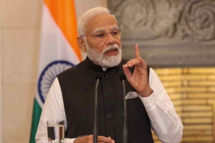 Hindistan Başbakanı Modi'den Rusya'ya ziyaret