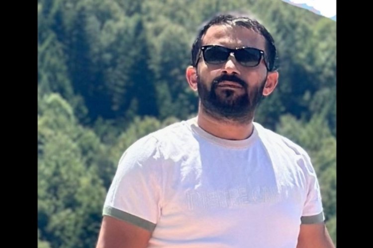 Halı saha ma&ccedil;ında kalp krizinden &ouml;l&uuml;m