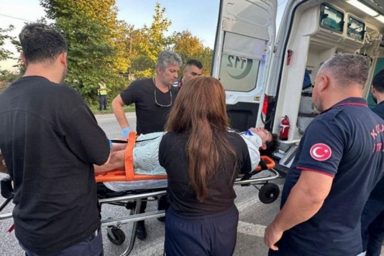Sosyal medya fenomenleri Enes Batur ve Zelal Işıl &Ouml;zdemir kaza ge&ccedil;irdi