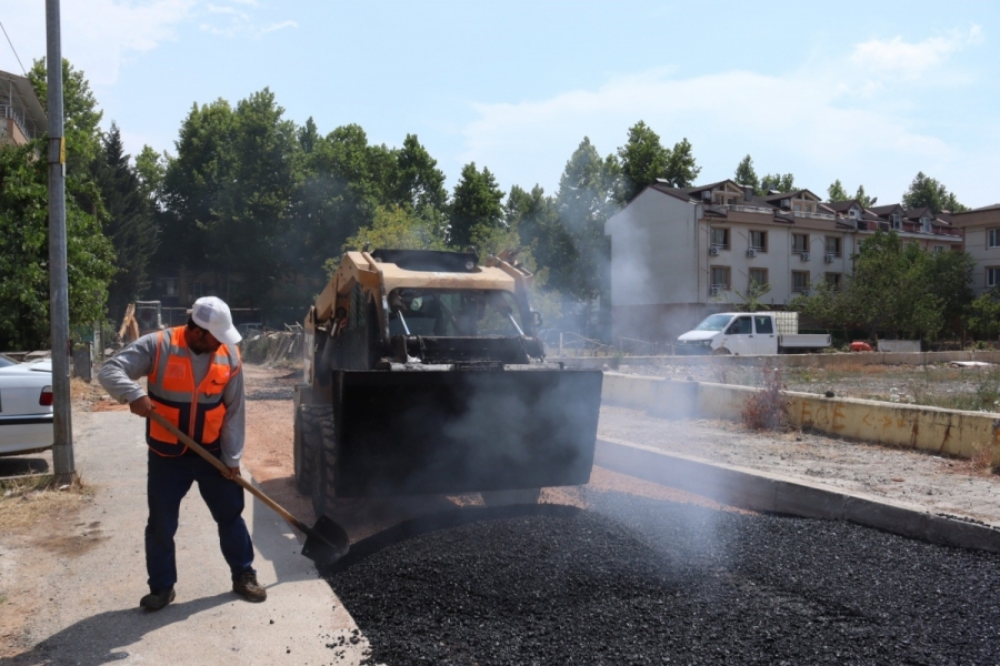 Kocaeli'nde yollar modernleşiyor