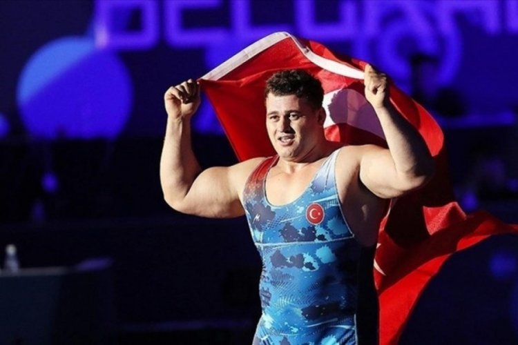 Paris 2024 &ouml;ncesi Rıza Kayaalp'ten &uuml;z&uuml;c&uuml; haber!
