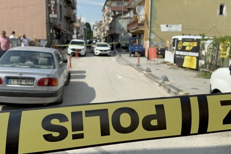 D&uuml;zce'de bir kişi sırtından silahla vuruldu
