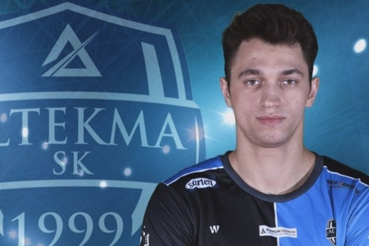 Altekma, &Ouml;zg&uuml;r Karababa'yı yeniden kiraladı