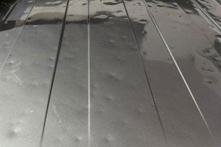 &Ccedil;orum'da şiddetli yağmur ve dolu vatandaşlara zor anlar yaşattı