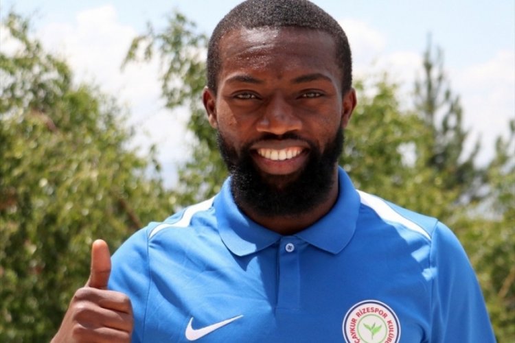 Rizesporlu Azubuike, takımla Avrupa kupalarını hedefliyor