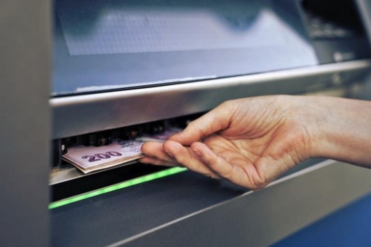 500 TL'lik banknot i&ccedil;in teknik analizler s&uuml;rerken, 100 TL bile yetmez hale geldi
