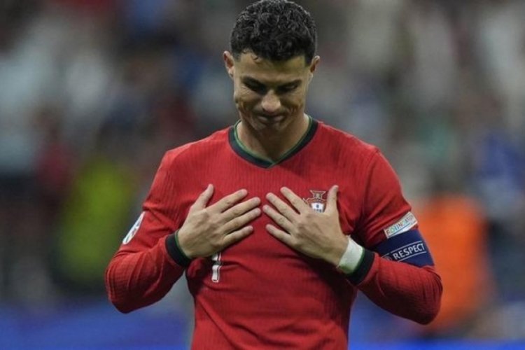Ronaldo 41 yaşını işaret etti! Herkesi şaşırtan a&ccedil;ıklama