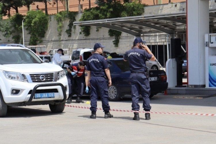 Amasya'da baba, evden ka&ccedil;an kızıyla damadını g&ouml;r&uuml;nce av t&uuml;feğiyle vurdu