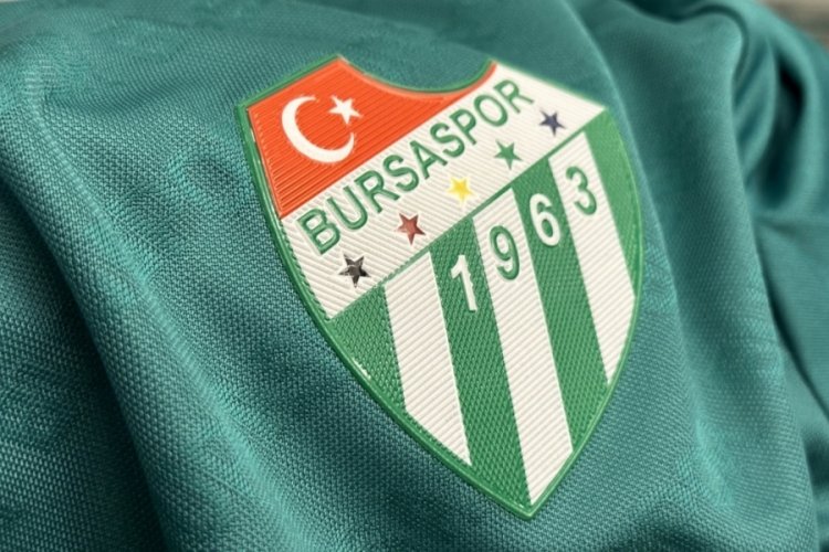 Bursaspor'da 2 oyuncudan vazge&ccedil;ildi!