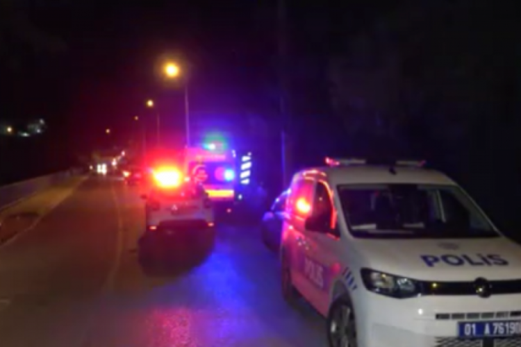 Adana'da baraj g&ouml;l&uuml;ne serinlemek i&ccedil;in giren gen&ccedil; suda kayboldu