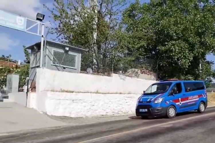 Kablo hırsızı su&ccedil;&uuml;st&uuml; yakalandı