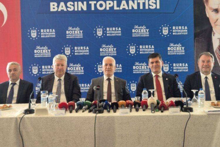 Bursa B&uuml;y&uuml;kşehir Belediye Başkanı Bozbey: G&ouml;r&uuml;kle-&Uuml;niversite metro hattına finansman ayrılmamış