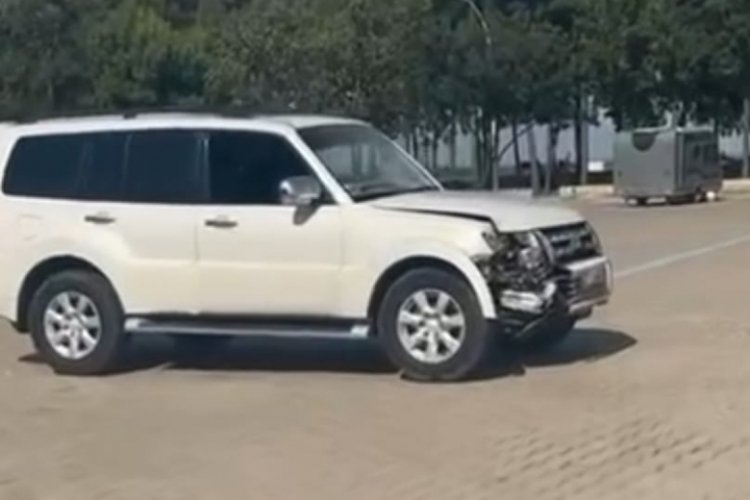 Bursa'da bomboş alanın ortasında &ccedil;arptığı direği devirdi&nbsp;