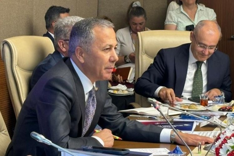 Bakan Yerlikaya: Kadına şiddet konusu &uuml;zerinde b&uuml;y&uuml;k bir hassasiyetle duruyoruz