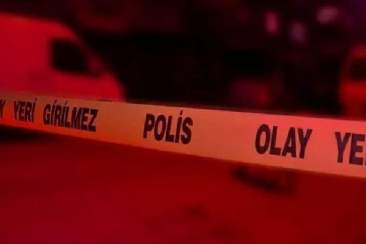 Evli &ccedil;ift aynı silahla intihar ettiler!