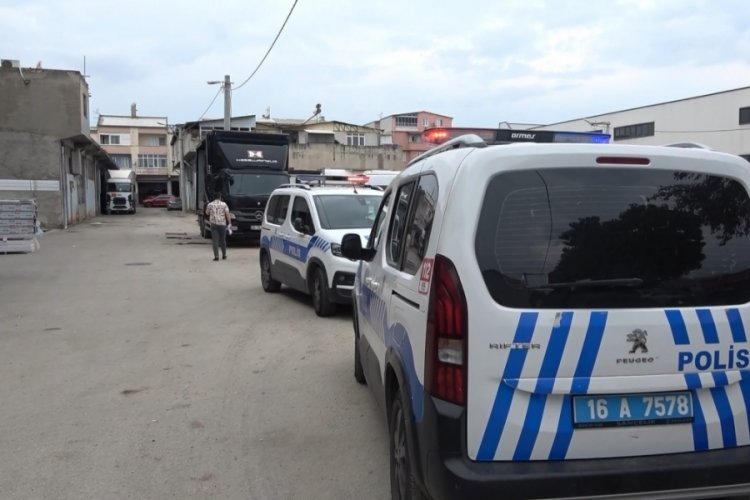 Bursa'da boşanma davası sonrası eski eşini bacağından vurdu