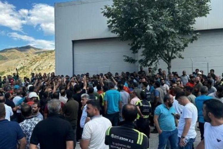 Elazığ'da iş&ccedil;ileri eylemde olan maden işletmesi a&ccedil;ıklama yaptı
