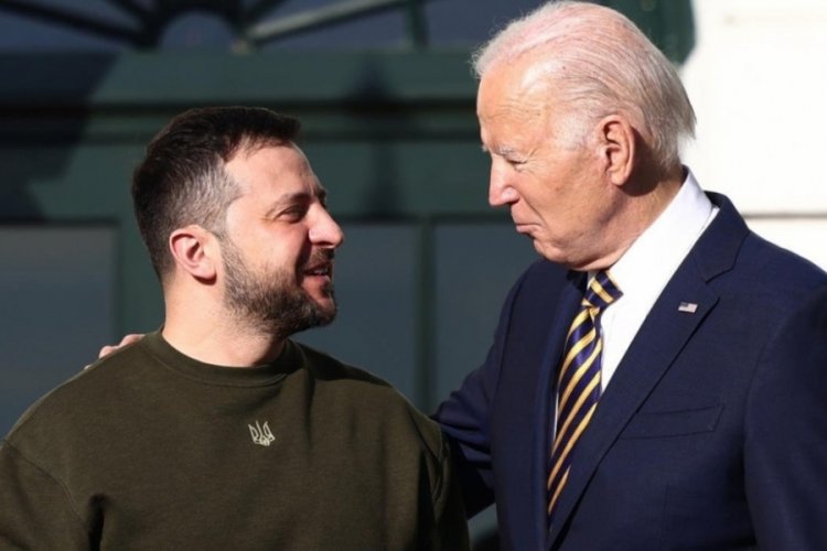 ABD Başkanı Biden'dan tarihe ge&ccedil;ecek gaf! Zelenski'yi &ccedil;ağırırken ''İşte karşınızda Putin'' dedi