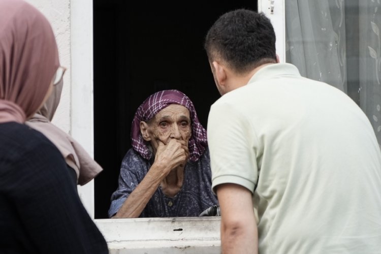 Sosyal medyada paylaşıldı... Bursa'da 94 yaşındaki Safiye nine için ekipler hareket geçti!