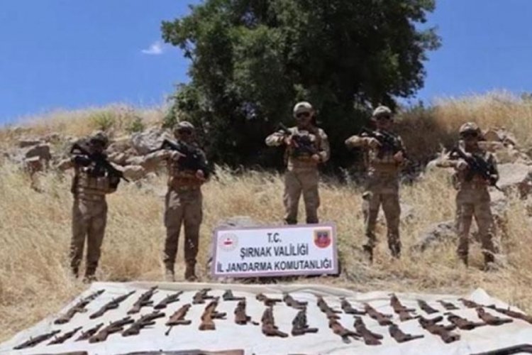 Bakan Yerlikaya paylaştı! Toprağa g&ouml;m&uuml;l&uuml; halde bulundu