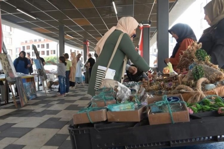 Bursa G&uuml;rsu'da 'Maharetli Eller' &ccedil;arşısı halka a&ccedil;ıldı