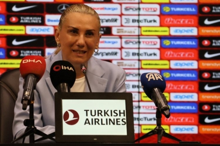 Necla G&uuml;ng&ouml;r Kıragası: Eskiden &ccedil;ok ezilirdik. Bug&uuml;n ezilmeden m&uuml;cadele ettik