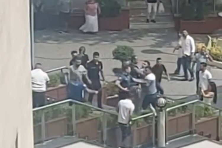 Bursa'da taraflar birbirlerine girdi: 8 g&ouml;zaltı