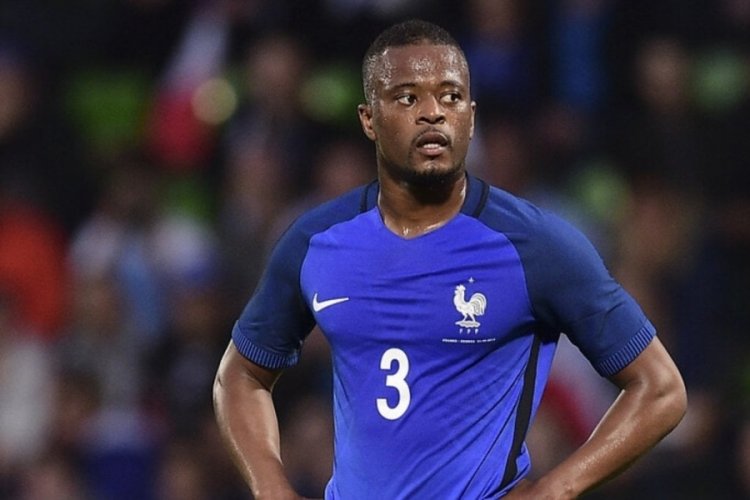 Patrice Evra'ya hapis şoku!