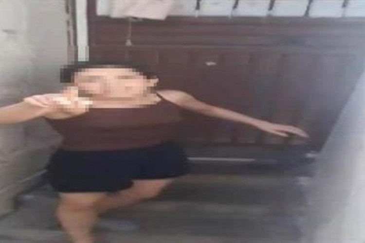 Adana'da bir kadın komşusunun kapısını defalarca tekmeleyip tehdit etti