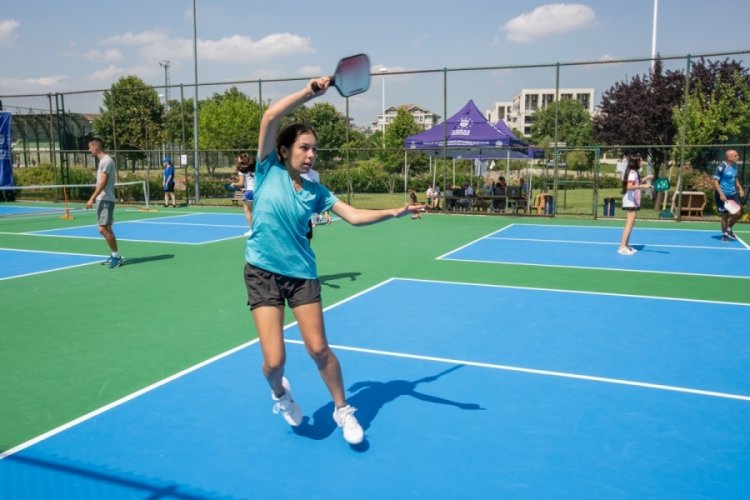 Bursa'nın ilk Pickleball turnuvası d&uuml;zenlendi