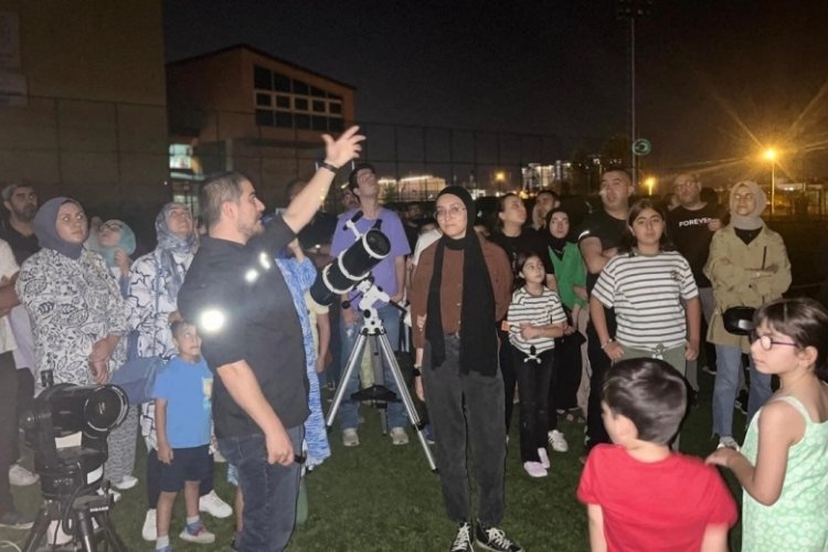 Elazığ'da 'g&ouml;ky&uuml;z&uuml;n&uuml;n gizemli d&uuml;nyası' etkinliği ilgi g&ouml;rd&uuml;