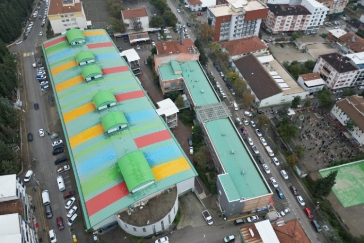 Bursa'da 14 yıldır kullanılan pazar yeri nihayet yenileniyor!