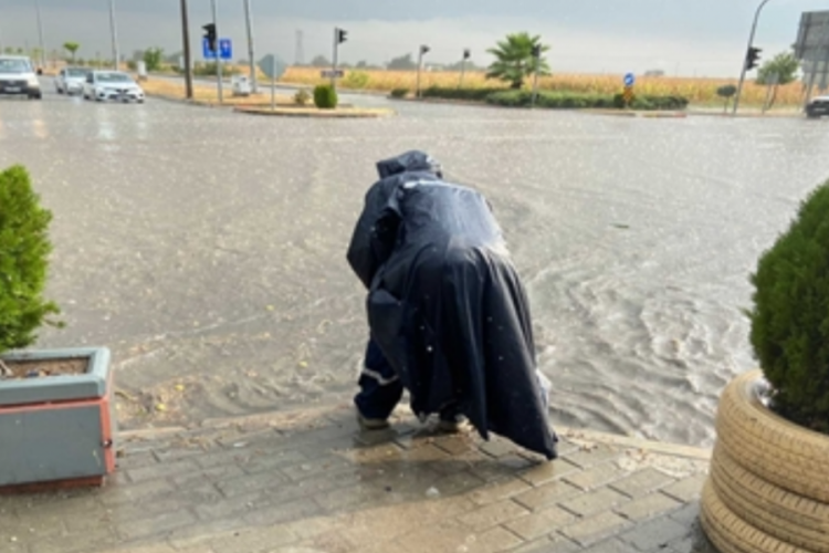 Osmaniye'yi yağış k&ouml;t&uuml; etkiledi