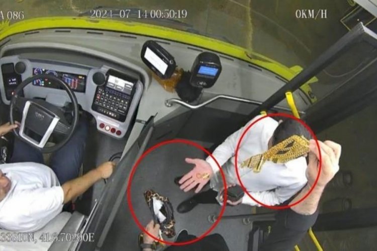 Otob&uuml;ste altın dolu &ccedil;antayı unuttu, Otob&uuml;s şof&ouml;r&uuml; sahibini buldu