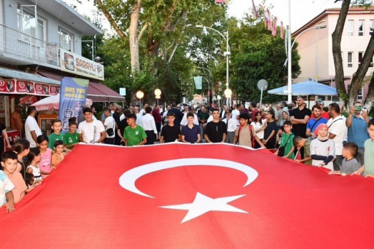 İznikliler 15 Temmuz Demokrasi ve Milli Birlik G&uuml;n&uuml;'nde bir araya geldi