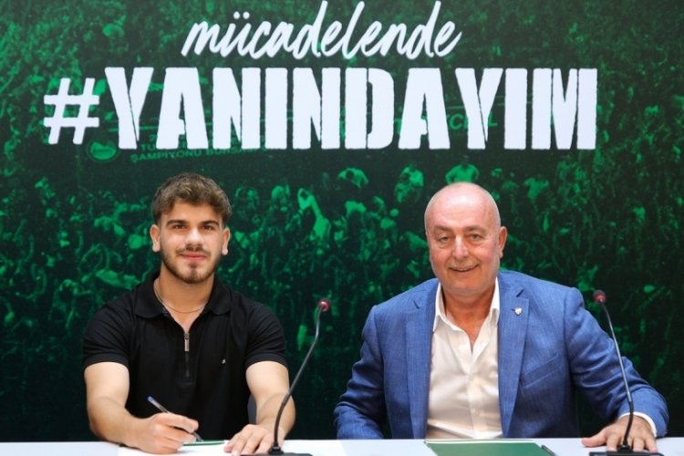 Bursaspor Bilal G&uuml;ney'le s&ouml;zleşme yenilediğini a&ccedil;ıkladı