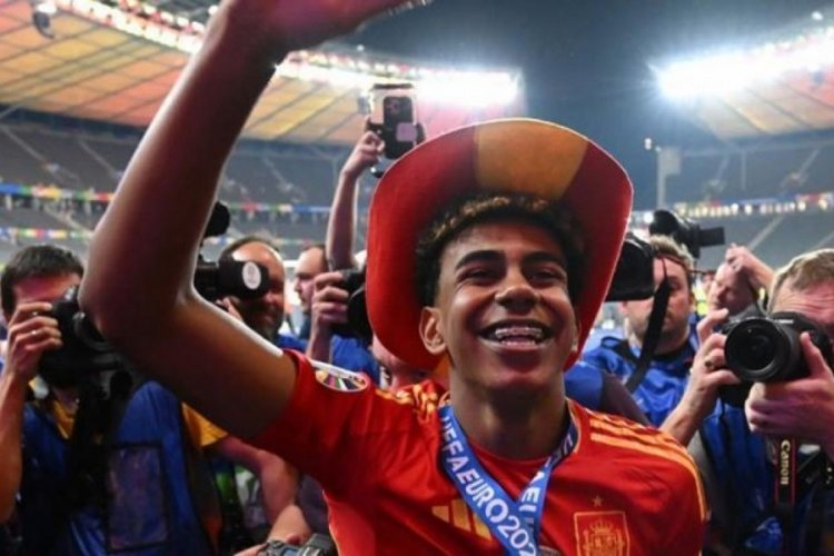 EURO 2024'te turnuvanın takımı belli oldu!