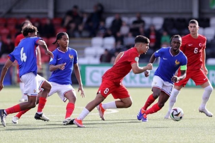 U19 Milli Futbol Takımı, Fransa'ya kaybetti