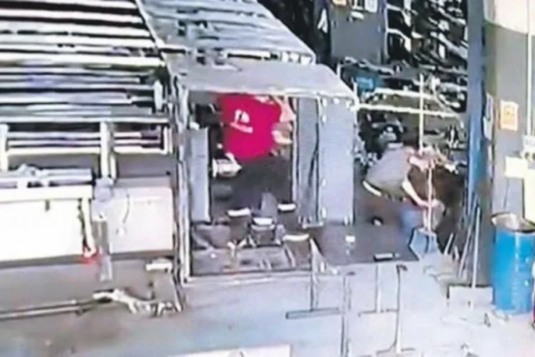 Klima a&ccedil;ma kavgası cinayet ile sonlandı