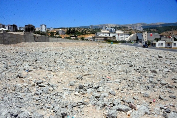 Deprem soruşturmalarında bir ilk: 3 kamu g&ouml;revlisine soruşturma izni verildi!