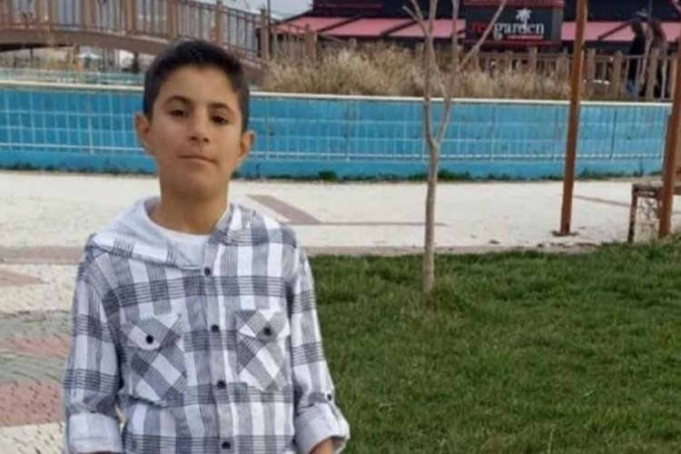 10 yaşındaki Ferman Van G&ouml;l&uuml;'nde boğuldu!
